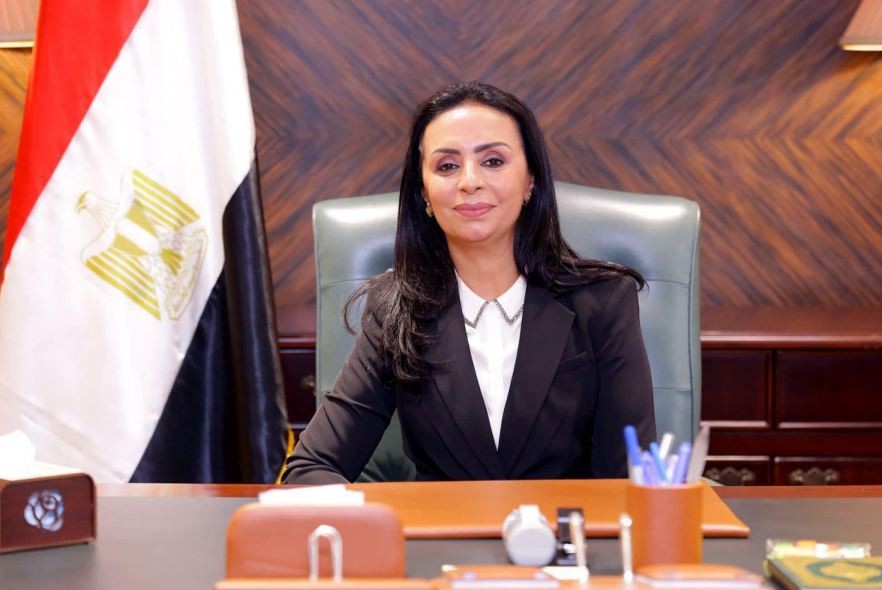بعد مصرع 8 أشخاص.. وزير التضامن توجه بتقديم المساعدات العاجلة لأسر ضحايا تصادم قطار السويس بسيارة ملاكي